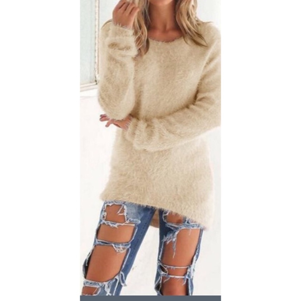 ♣️S Left!♣️Warm + Fuzzy Top - Picture 2 of 5