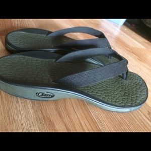 Chaco flip flops