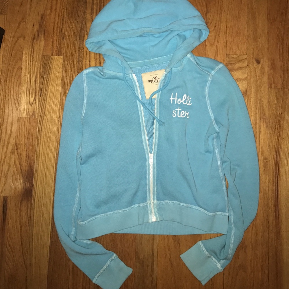Holister cropped hoodie