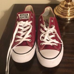 Maroon Allstar converse