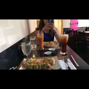 Meet your Posher, Ana