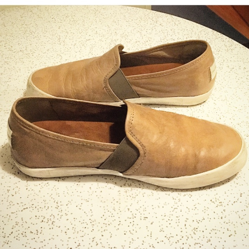 Frye Dylan Slip Cognac Loafers Size 8