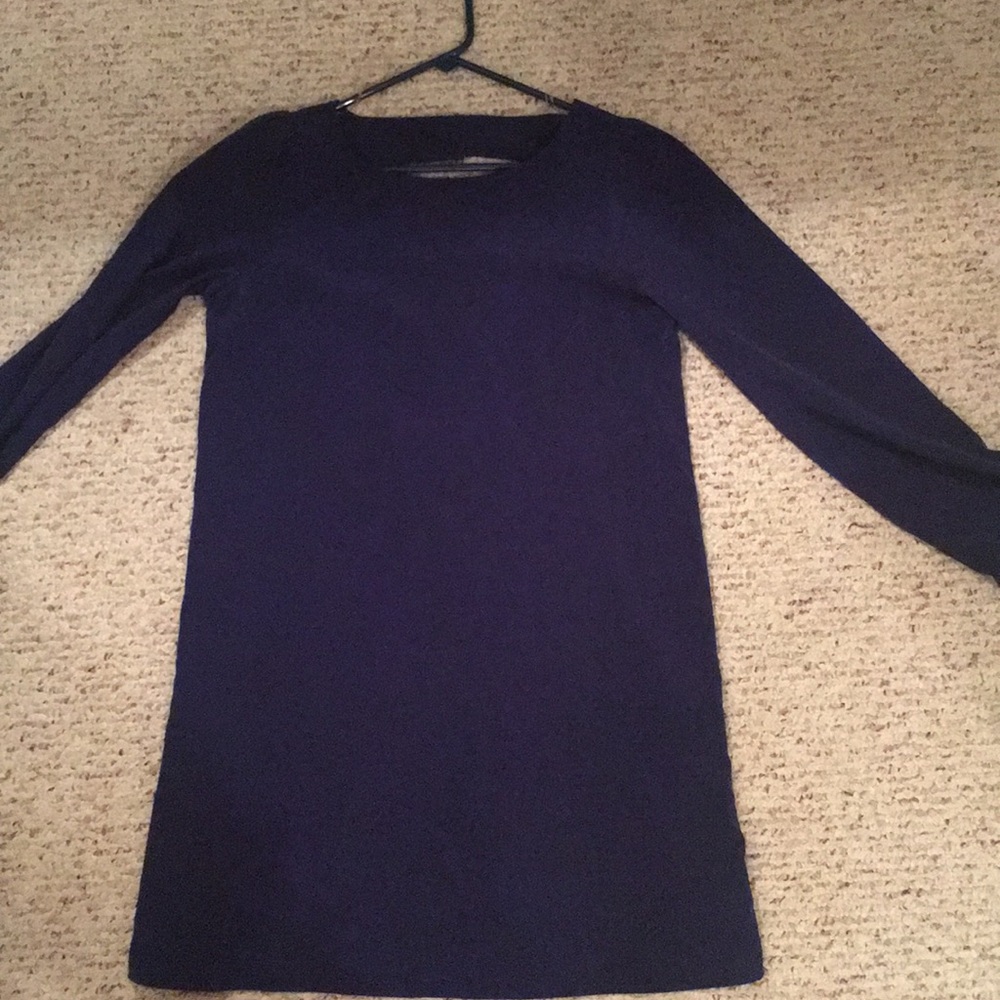Cute open back navy dress