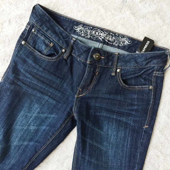 👖Women's Express Low Rise Boot Cut Jeans👖 - Picture 3 of 5