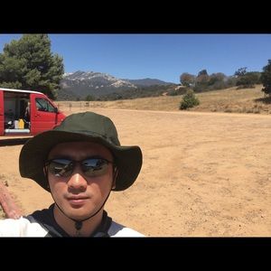 Meet your Posher, Jay