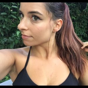 Meet your Posher, Casey