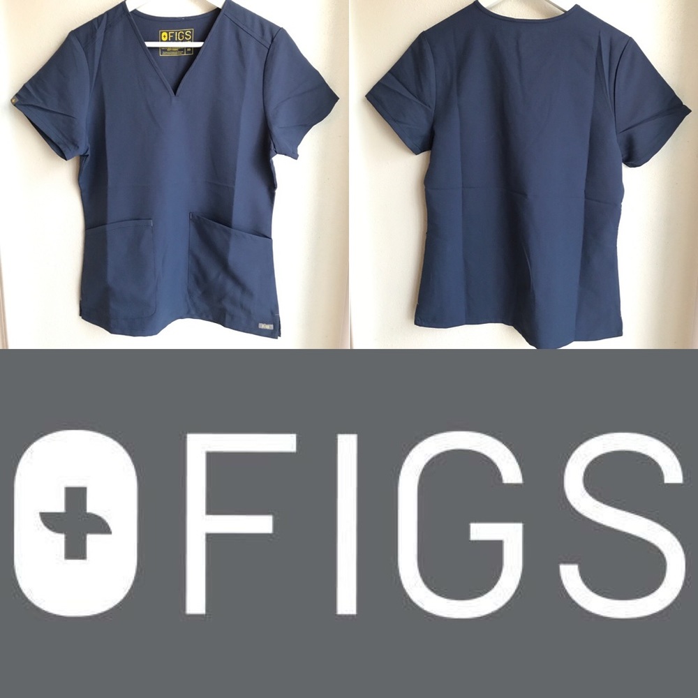 🎉SOLD🎉 Figs scrub top