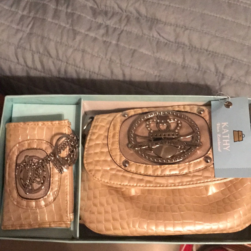 Kathy Van Zeeland Crossbody Bag Purse