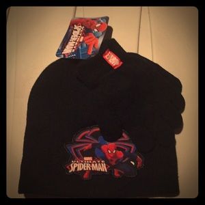 Spiderman hat and glove set