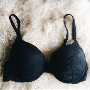 black lace up push bra