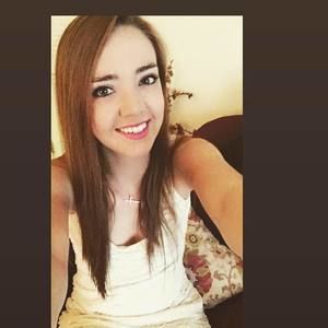 Meet your Posher, Adrienne