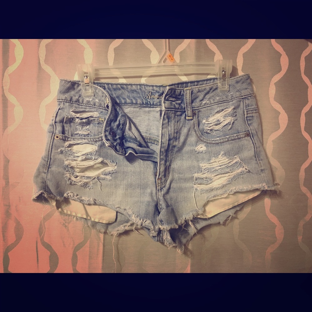 AMERICAN EAGLE - size 6 jean shorts - womens