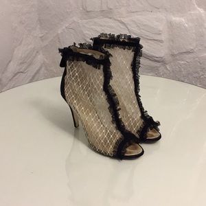 Chanel black and white lace booties size 37