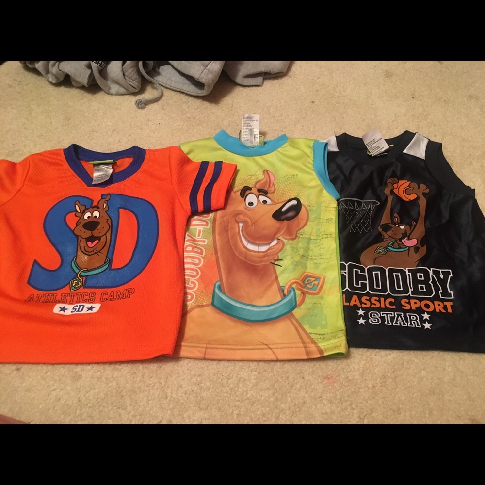 Toddler boys scobby doo tops.
