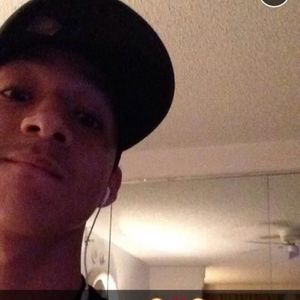 Meet your Posher, Adrian