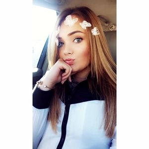 Meet your Posher, Jayde