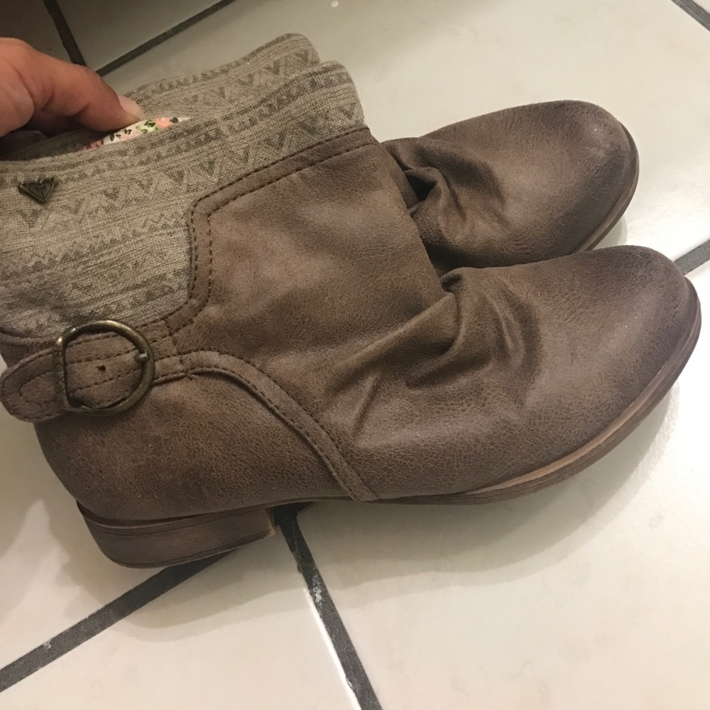 Roxy boots