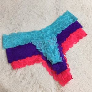 NWT 3 Victoria's Secret Pink Lace Thongs