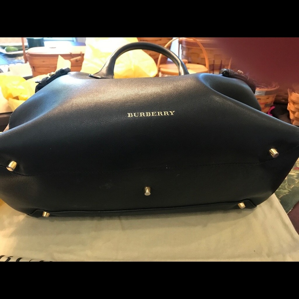 SOLD! Authentic Burberry Black Banner Leather Bag