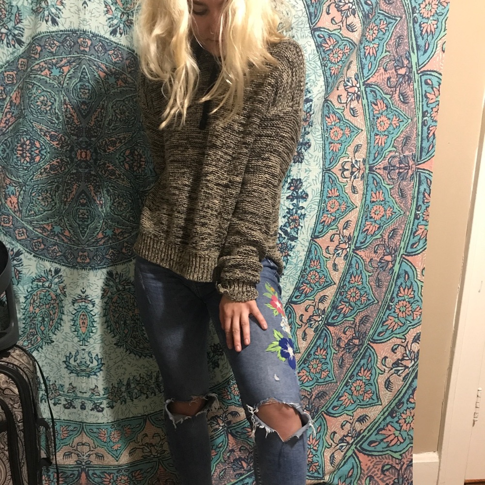 Cozy speckled hoodie-sweater 🍓