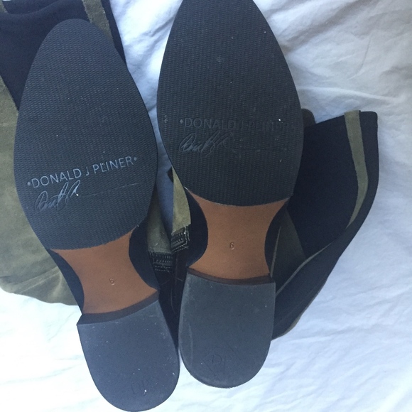 ‼️HP‼️‼️ Donald J Pliner Nellie suede boot sz 6 - Picture 6 of 8