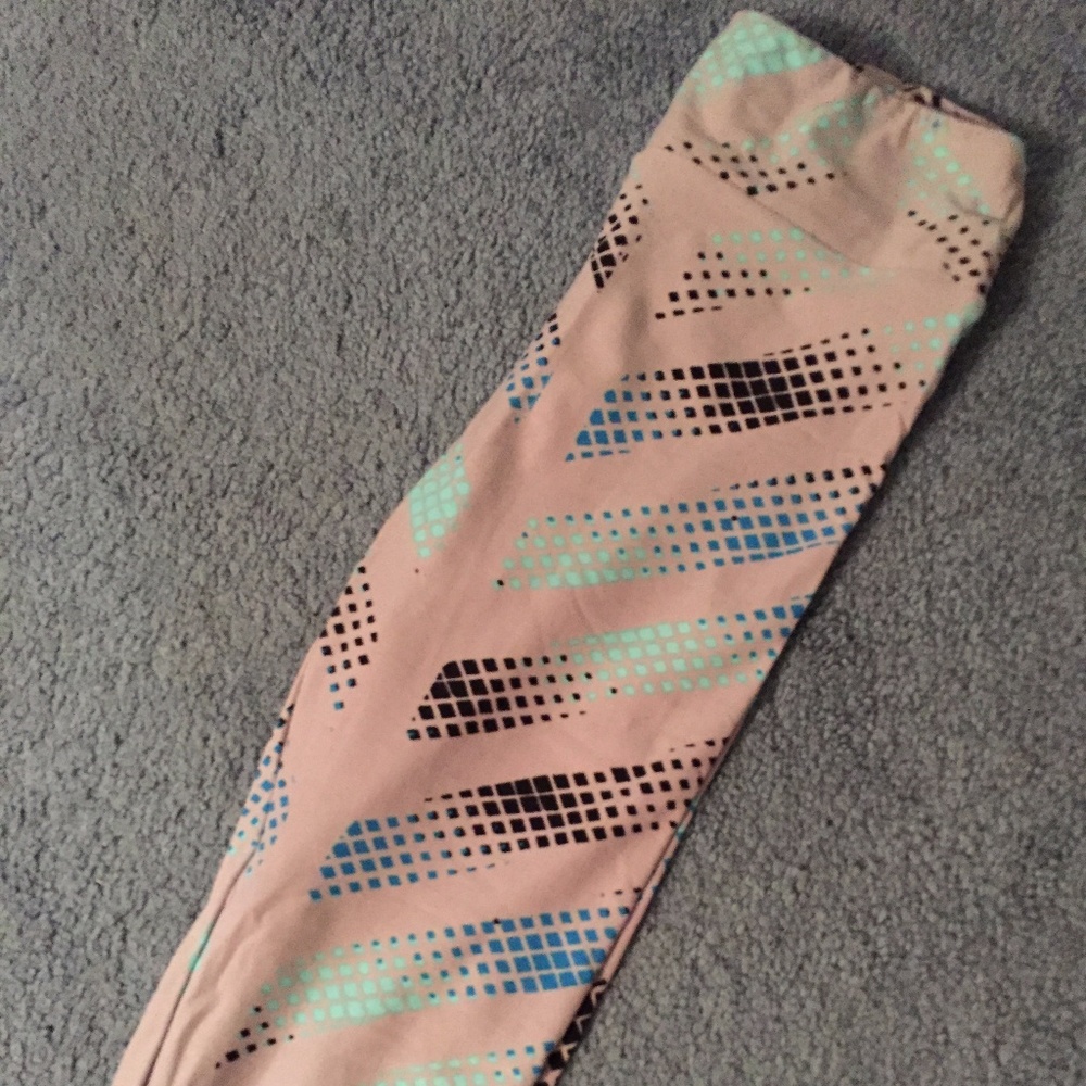 Lularoe OS Leggings - New