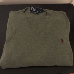 Polo v neck sweater