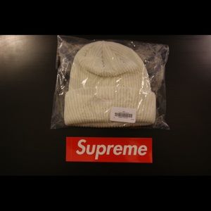 Supreme Loose Gauge 3M Reflective Beanie - White
