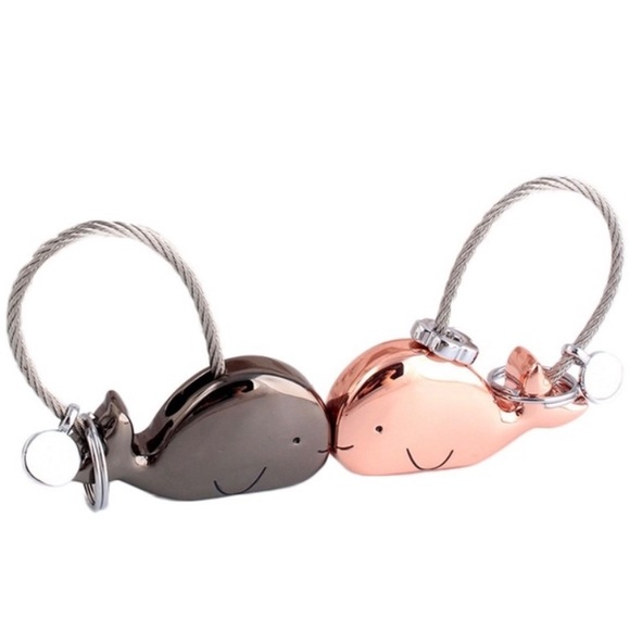“Whale You Be Mine” Metal Keychain Set - Picture 2 of 6