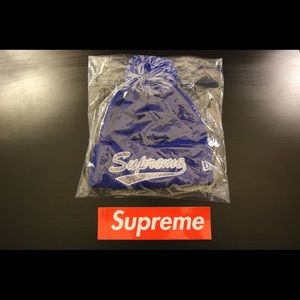 Supreme New Era Snake Script Beanie - Blue/Silver