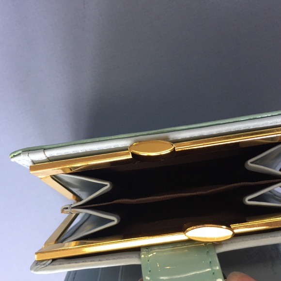 🧞‍♀️Cute little quilted wallet - Picture 3 of 4