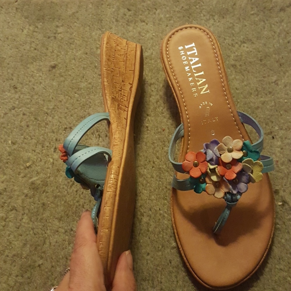 Italian Sandles sz8 brand new