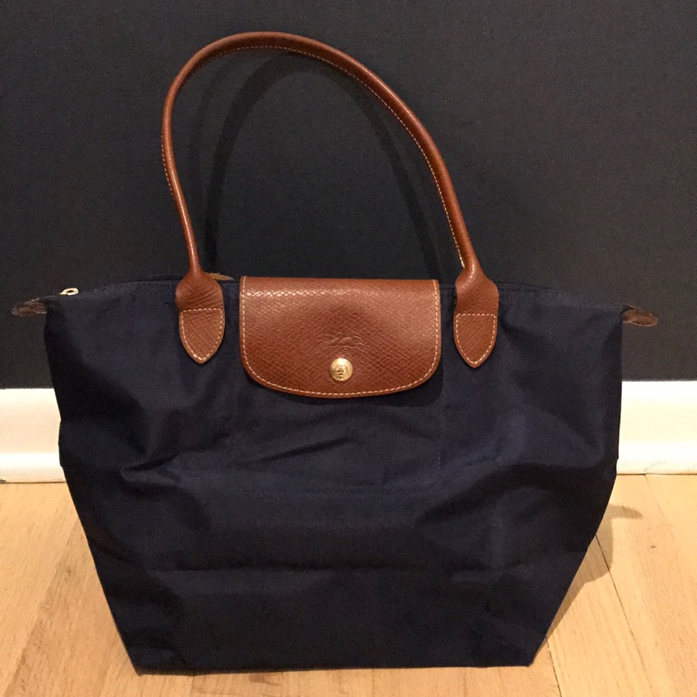 Longchamp Le Pliage Navy Medium Shoulder Tote
