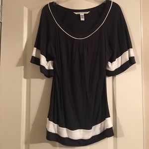 DVF size L navy and white top