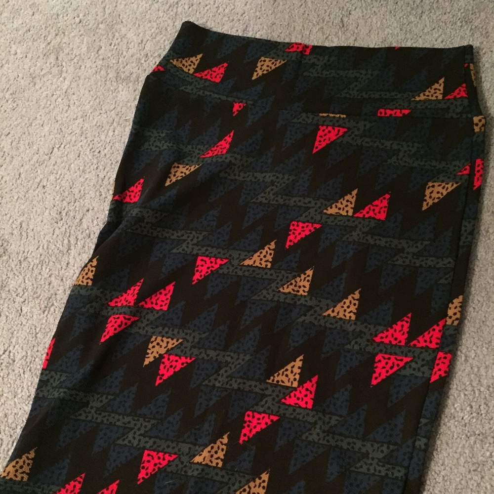 Lularoe M Cassie