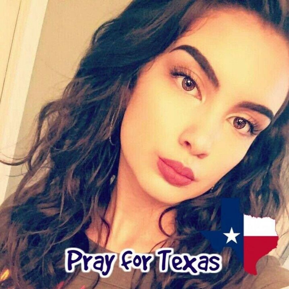 Meet your Posher, Alyssa