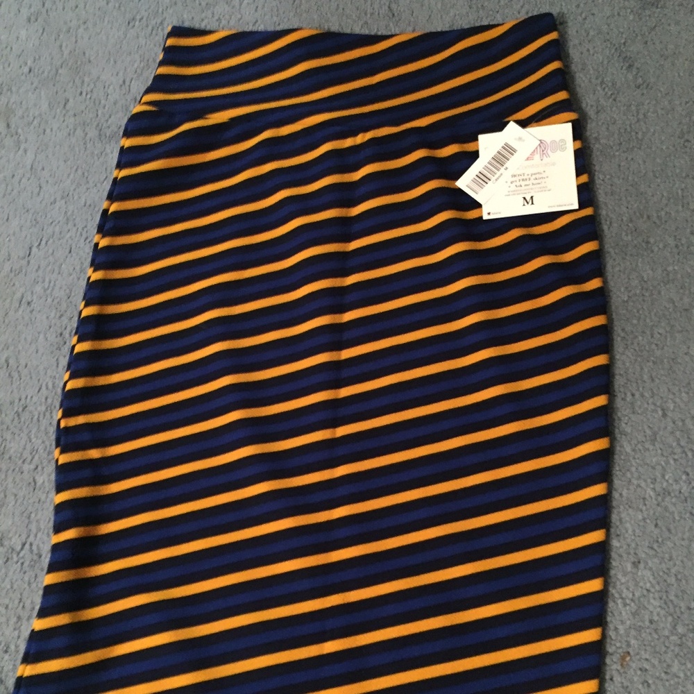 Lularoe M Cassie - NEW!