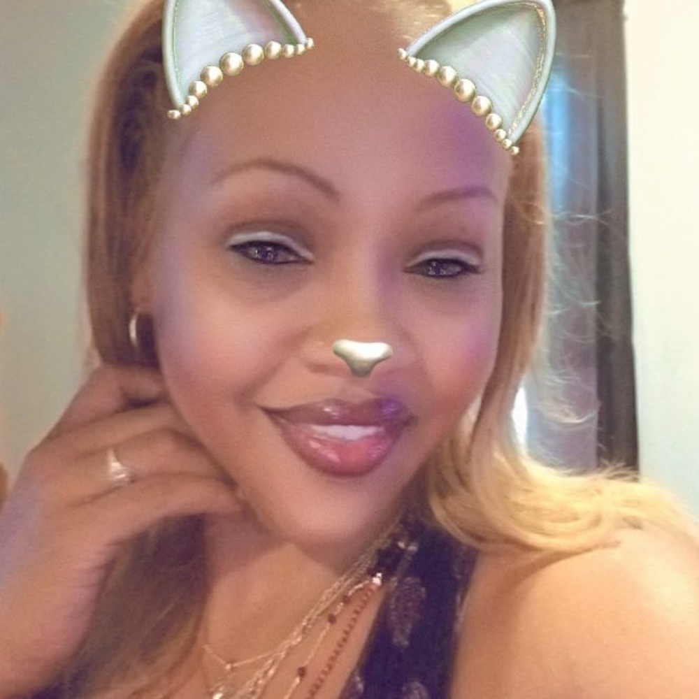 Meet your Posher, Carmen