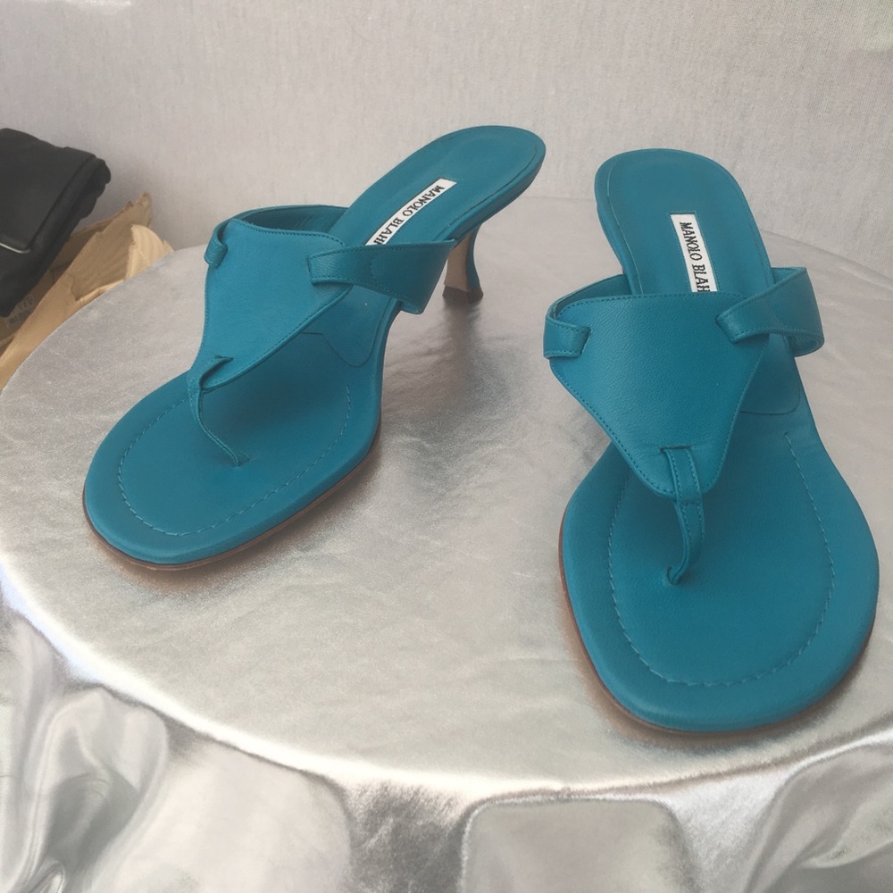 Manolo Blahnik shoes size 40