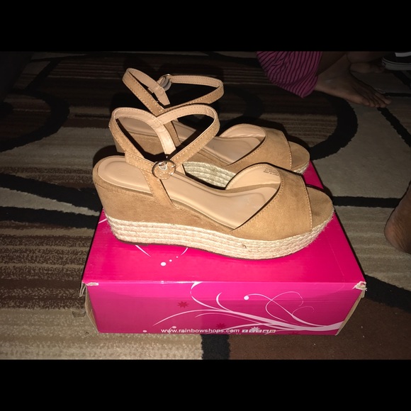 Platform Sandals - Picture 5 of 6