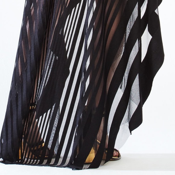 BCBG Max Azria Keanna High Low Lace Dress - Picture 5 of 6