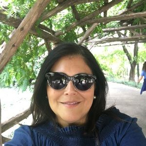 Meet your Posher, Mary ann