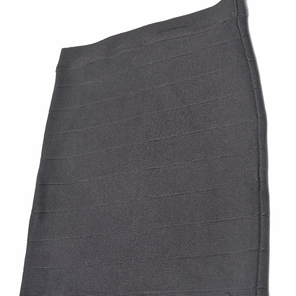 Guess micro mini stretch skirt