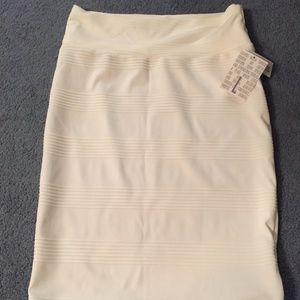 Lularoe Ivory Casssie - NEW!