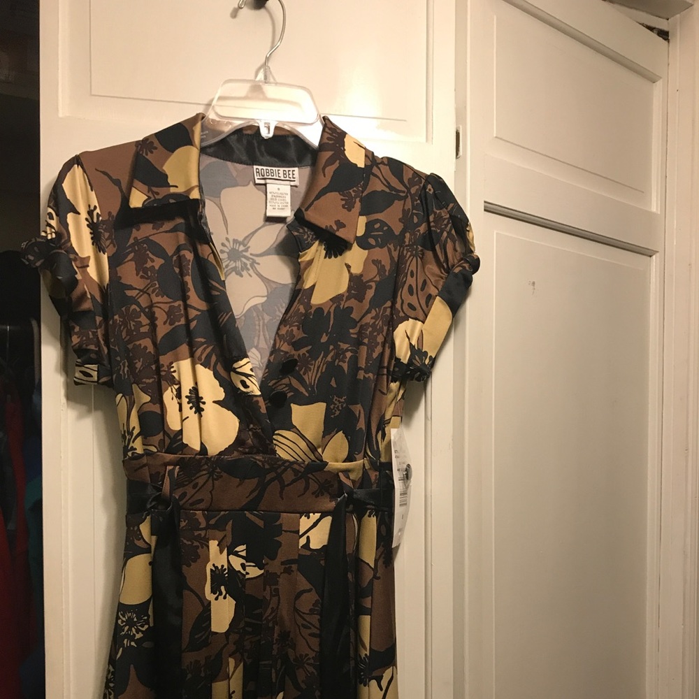 $ price drop!!! $ NWT size 8 dress.