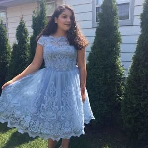 Meet your Posher, Zena