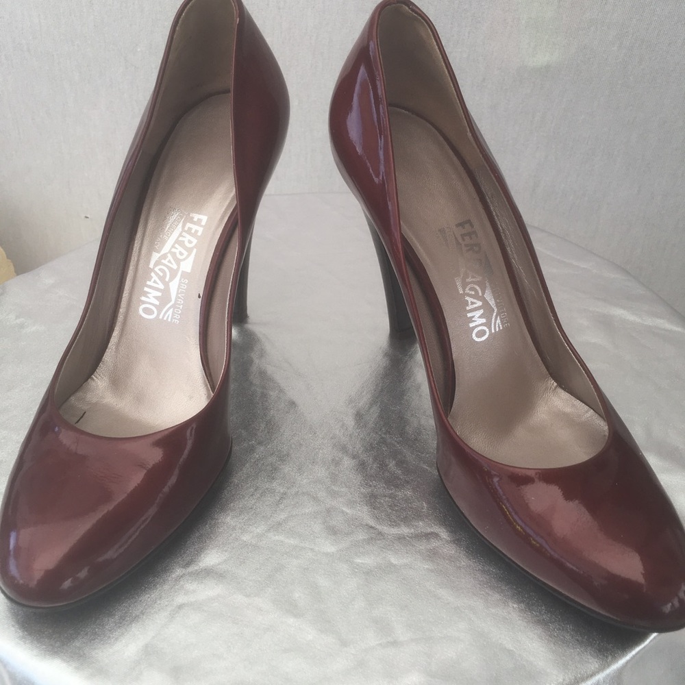 Salvatore Ferragamo shoes size 9.5