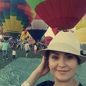 Meet your Posher, Rubi