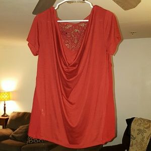 Skylar and jade that white spot is the tag