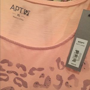 Apt 9 shirt